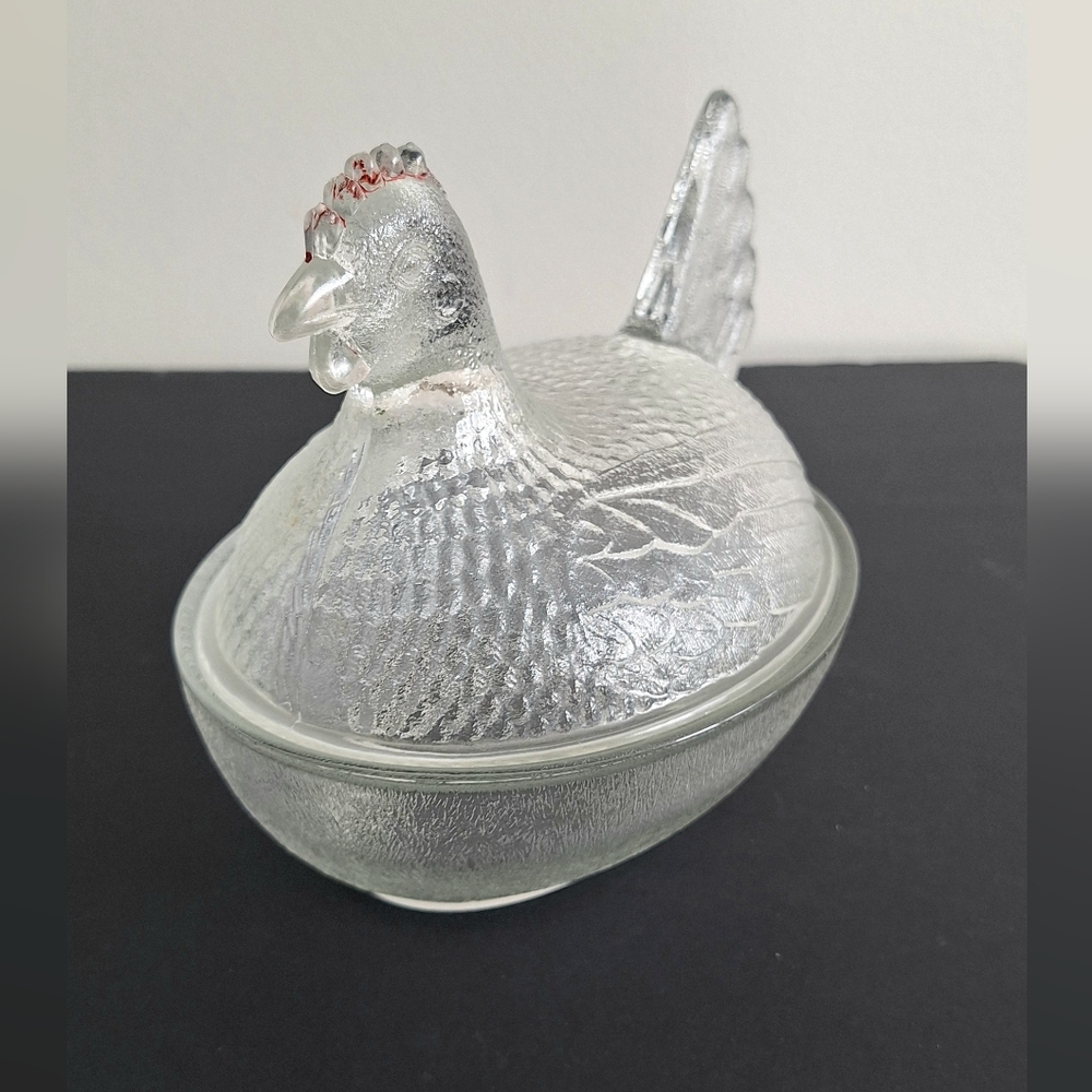 Hen on nest Indiana Glass - Picture 13 of 14